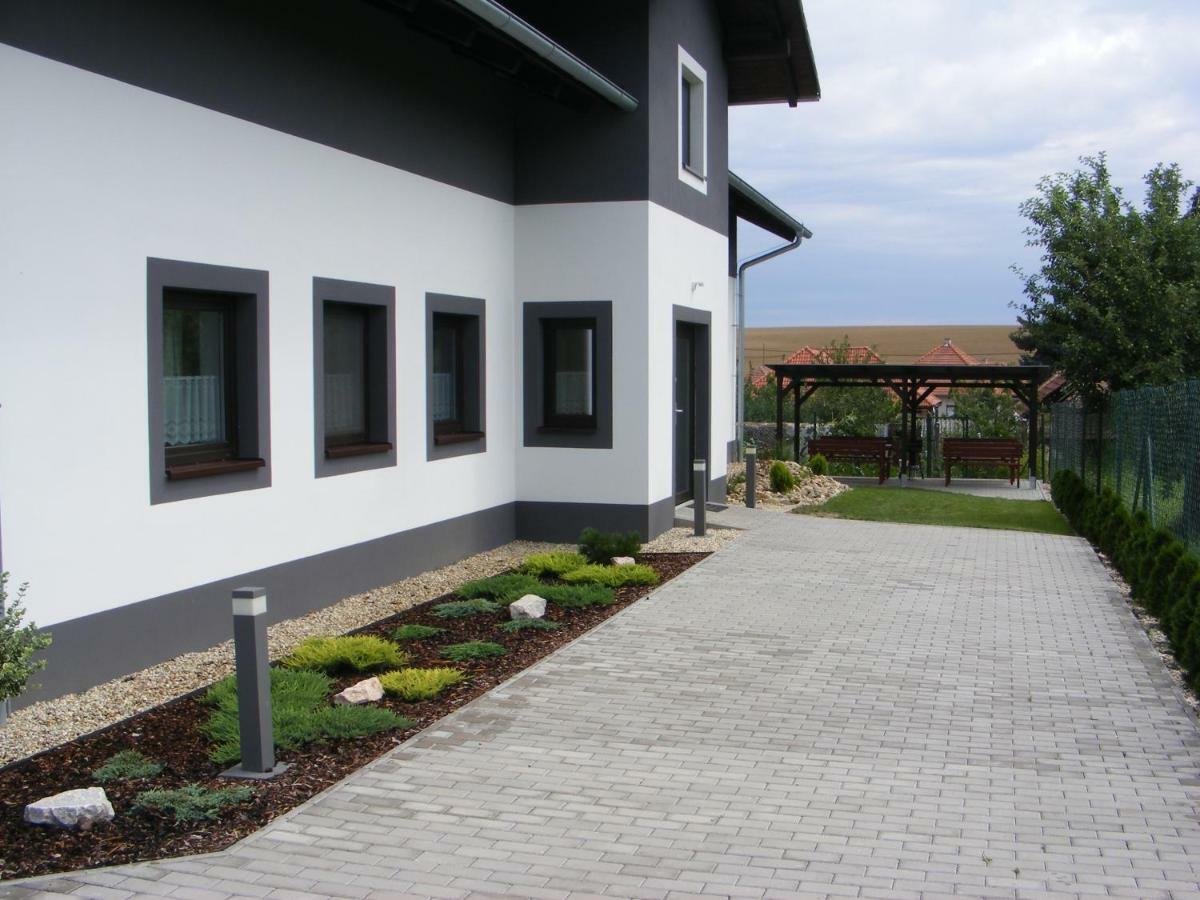 Apartmany Podhájska 外观 照片